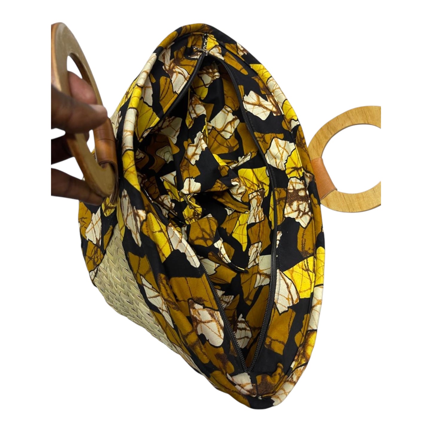 Mwini: Makuti with wooden handles and kitenge lining