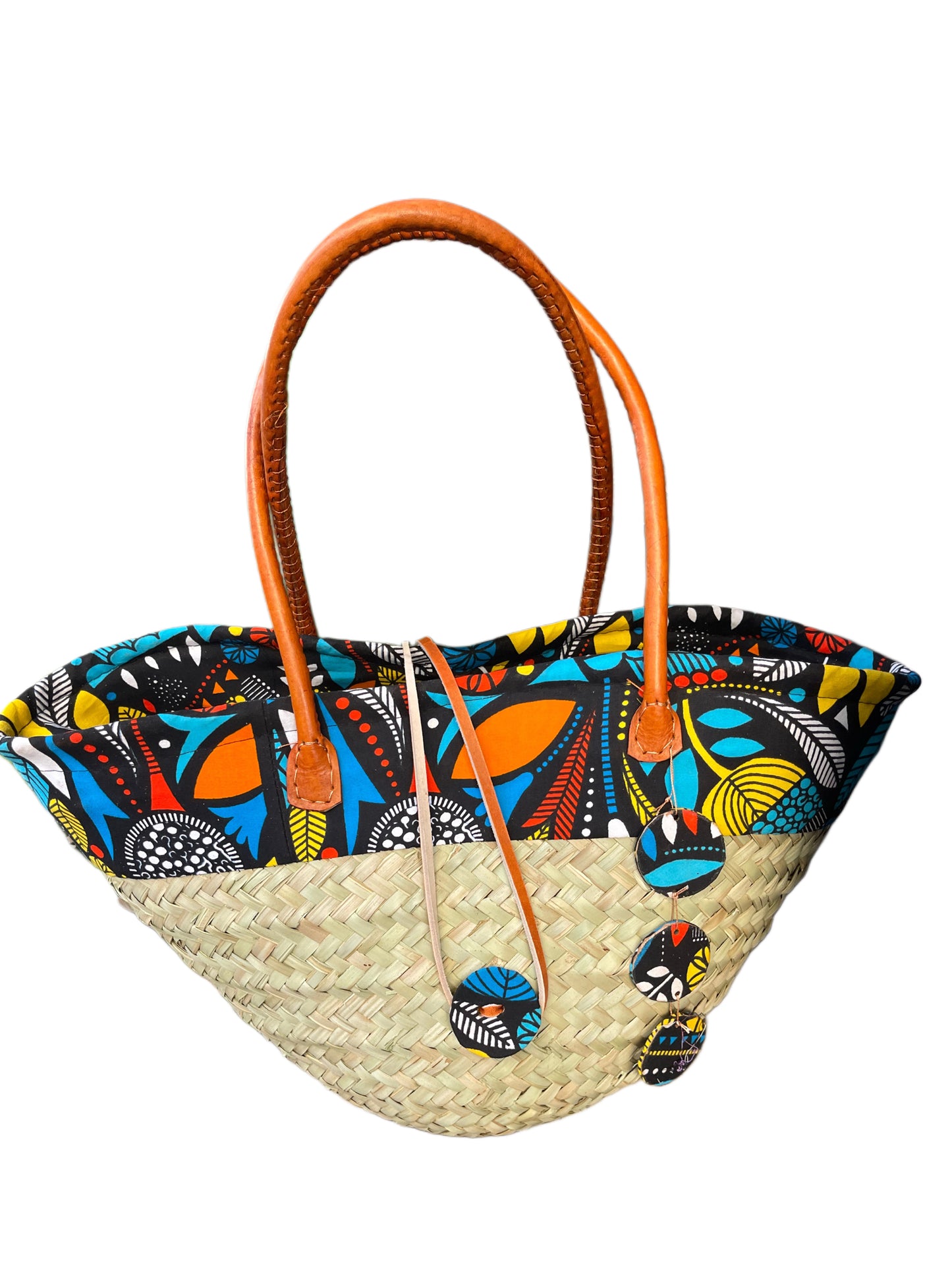 Mwini - Makuti basket with strong leather handles