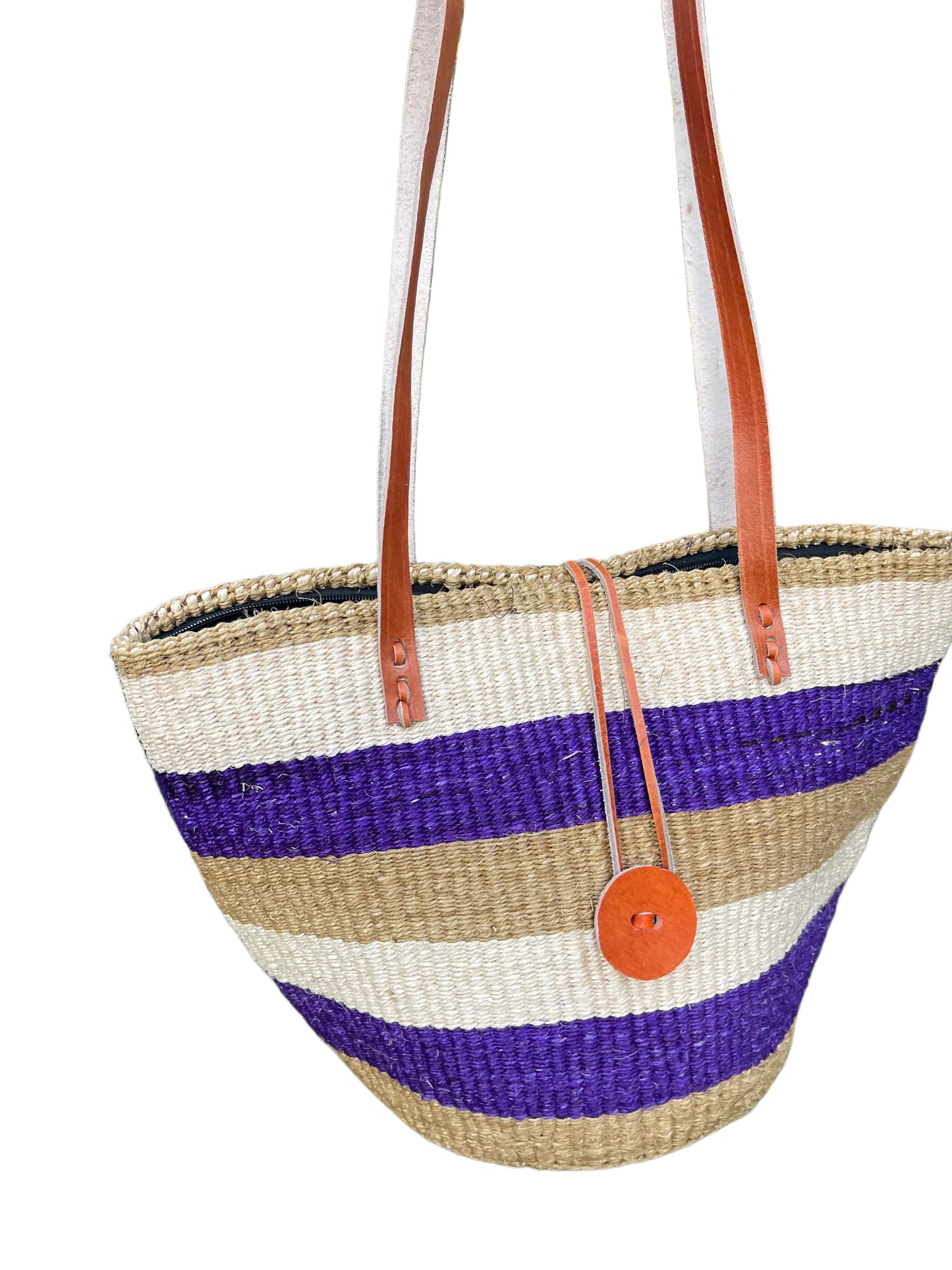 Mukami with black lining