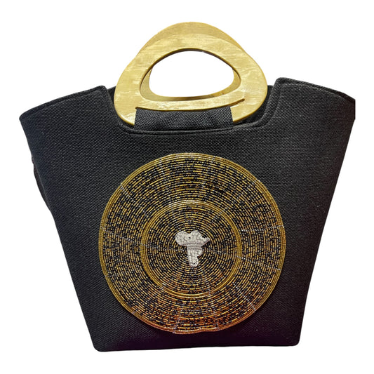 Mwini: Material with short wooden handles